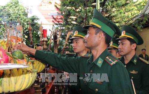 Tưởng niệm các chiến sỹ Nam tiến và đồng bào Lạc Giao tử nạn năm Ất Dậu 